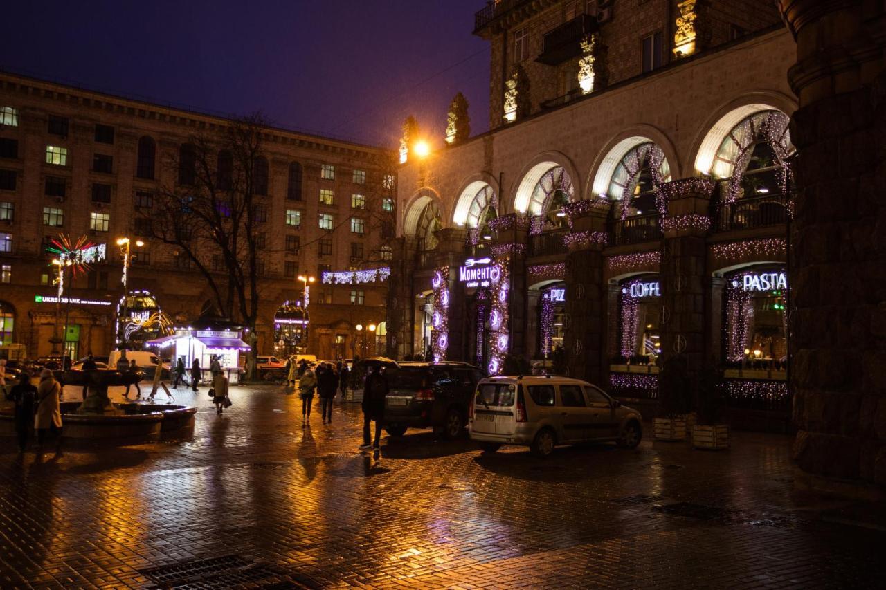 911 Apartments Khreshchatyk Kiev Esterno foto